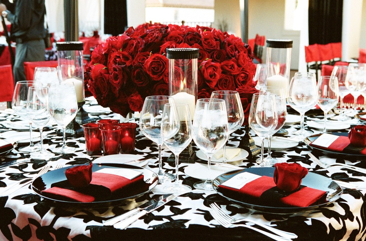 Wedding Decor Red and White Luxury Red Black and White Wedding Color Schemes Wedding themes Inside Weddings