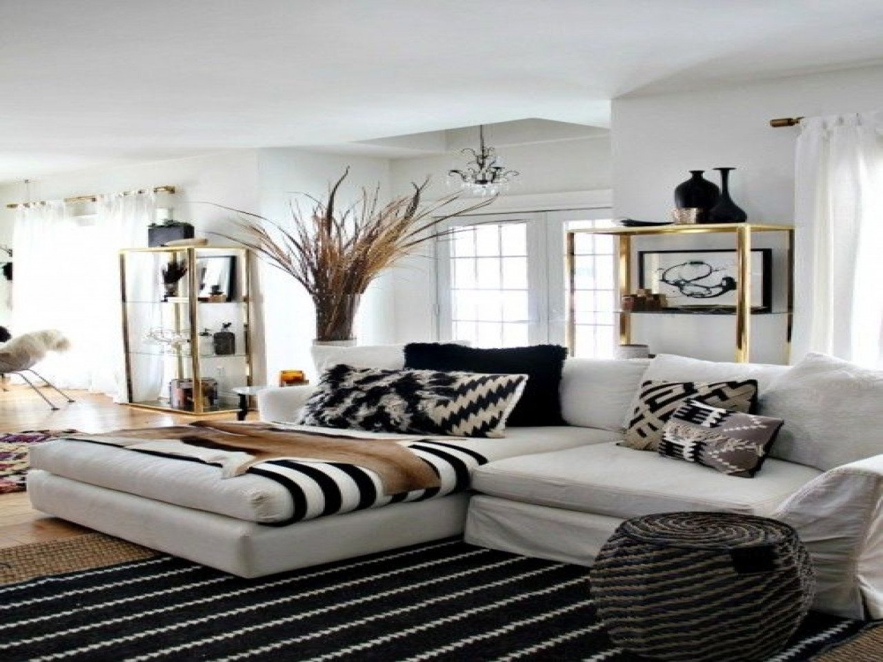 White and Gold Room Decor Unique Wallpaper Designs for Bedrooms Ideas Black White and Gold Room Decor Black White and Gold