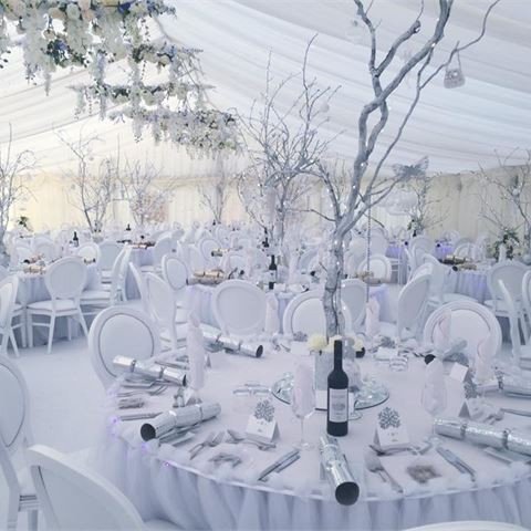 White and Silver Wedding Decor Beautiful Wedding Decor Silver