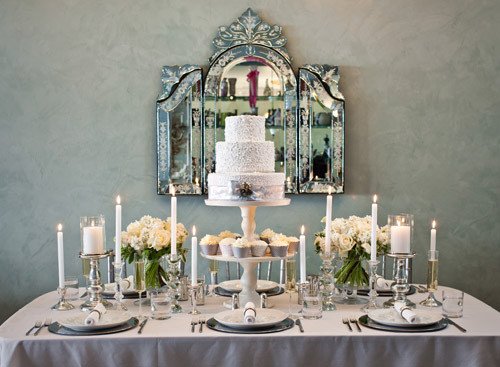 White and Silver Wedding Decor Elegant Chic Silver and White Winter Table top Decor Ideas