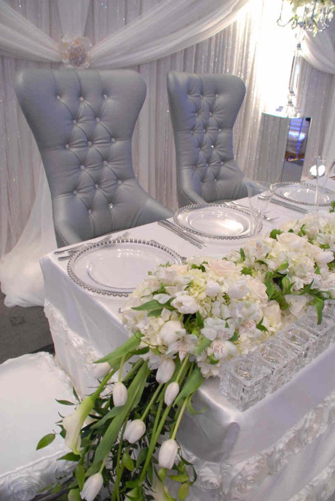 White and Silver Wedding Decor Luxury Elegant White &amp; Silver Wedding theme