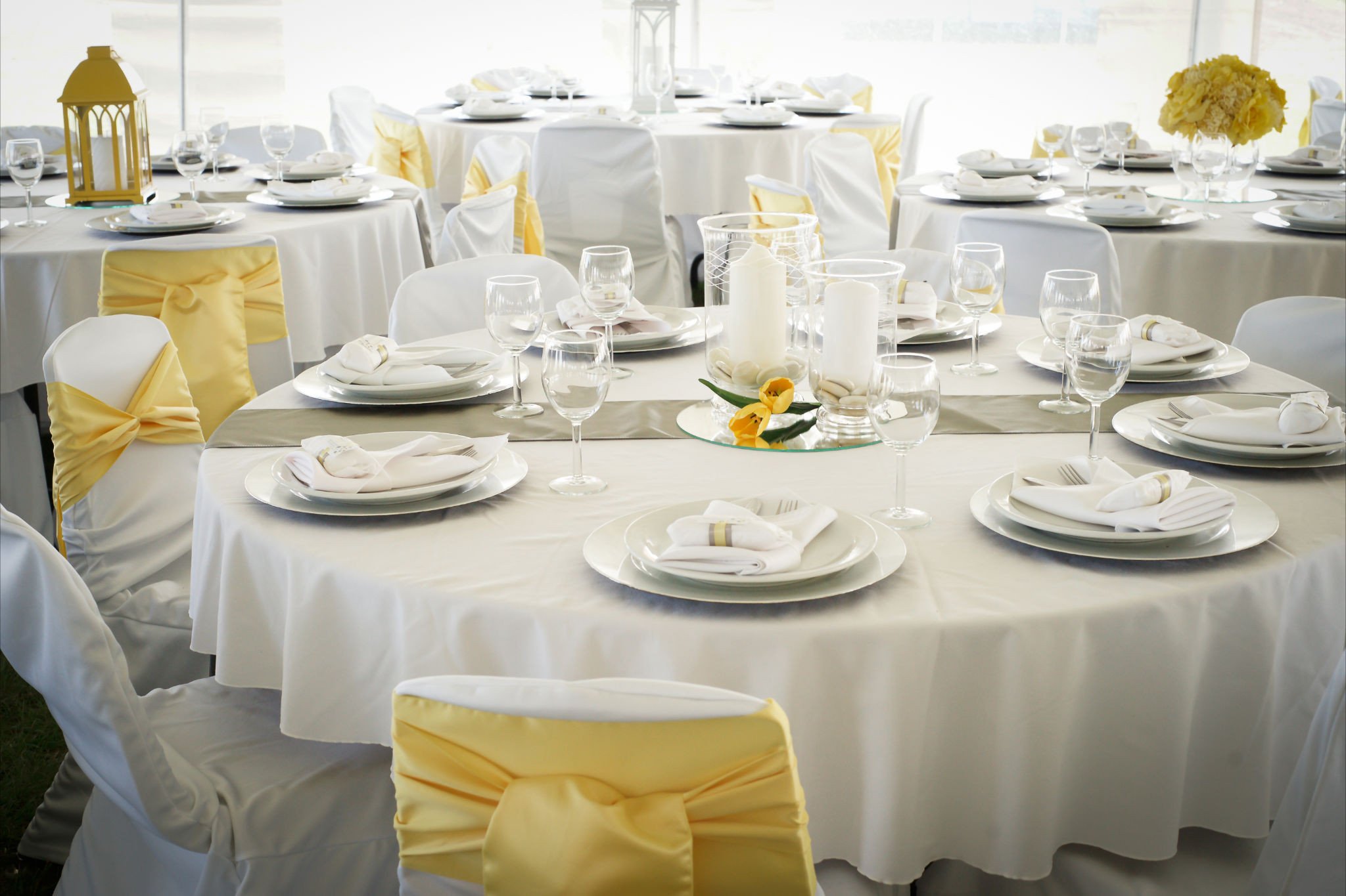 Yellow and Grey Wedding Decor Elegant Tent Wedding Fresh White and Yellow Wedding Decor Wedding Rentals Edmonton