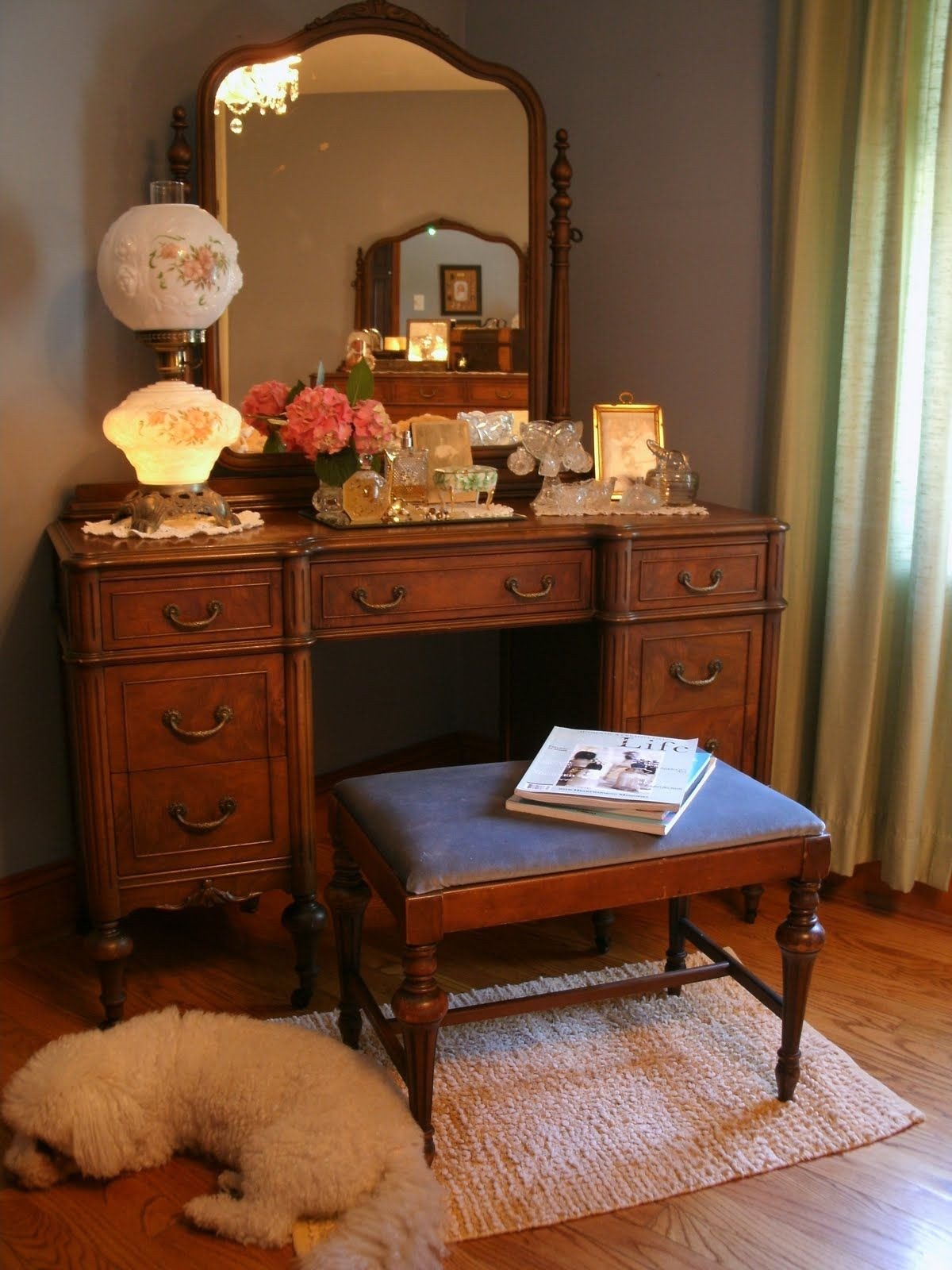 1940s Bedroom Furniture Styles Awesome 129 Best 1940s Vintage Home Decor Images