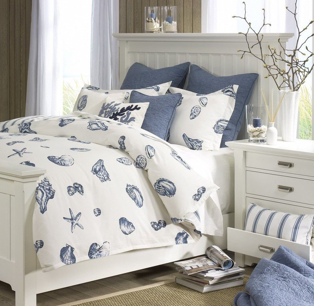 Beach theme Bedroom Decor Elegant Beach themed Bedding