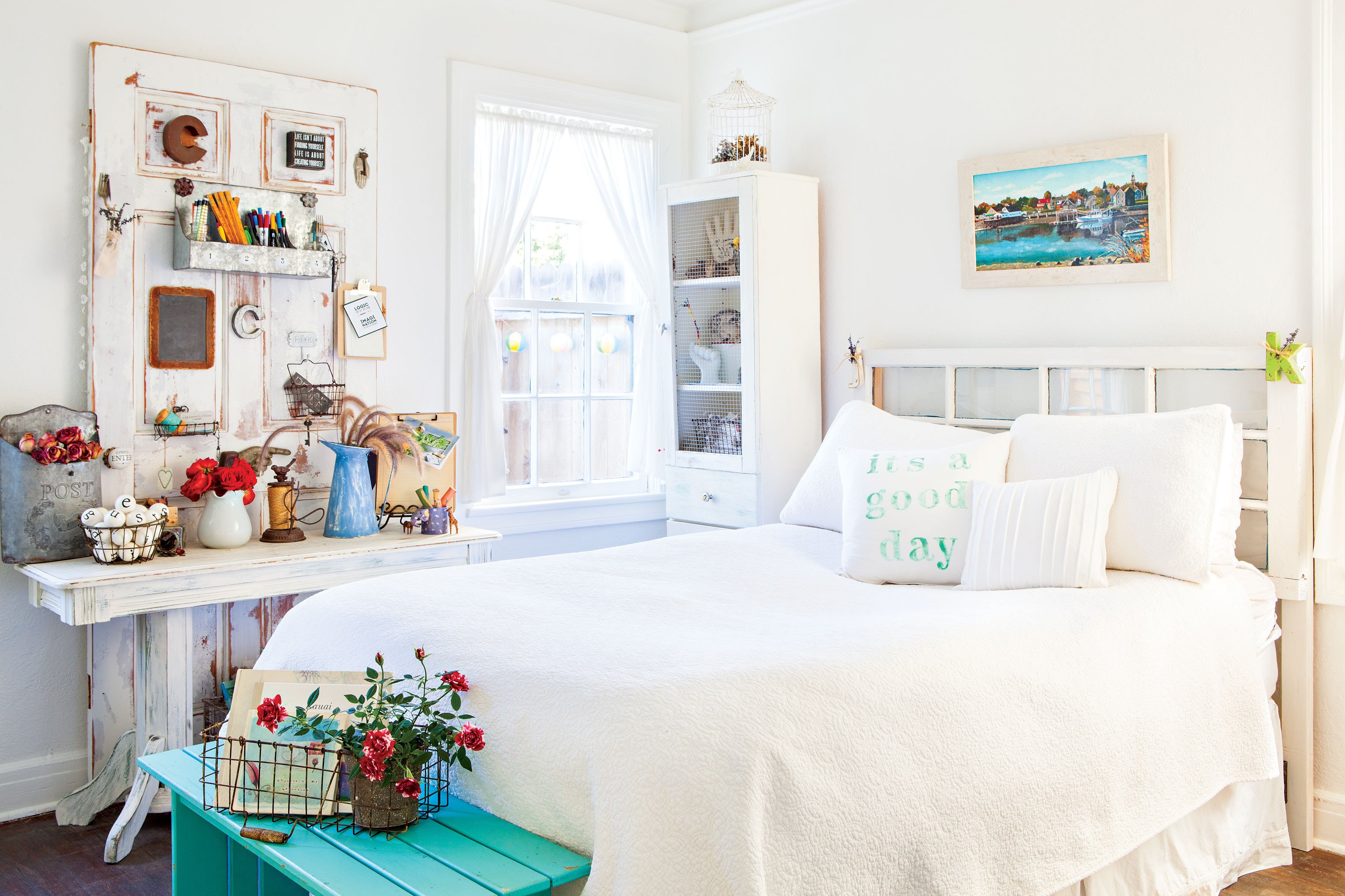 Beach themed Master Bedroom Unique Guest Room Cottage Style Decorating Renovating and