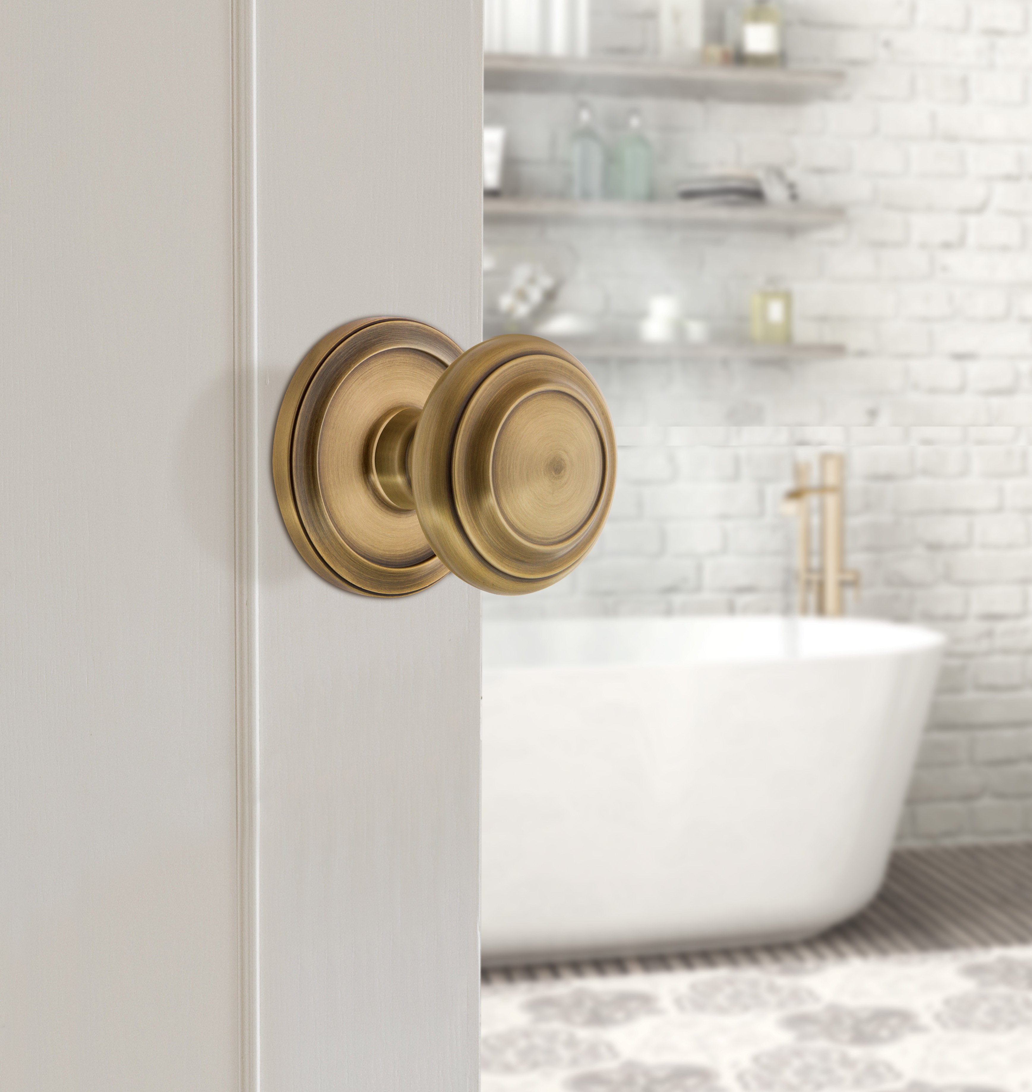 Bedroom Door Knobs with Locks Awesome Circulare Collection Bines Colonial Design Style with