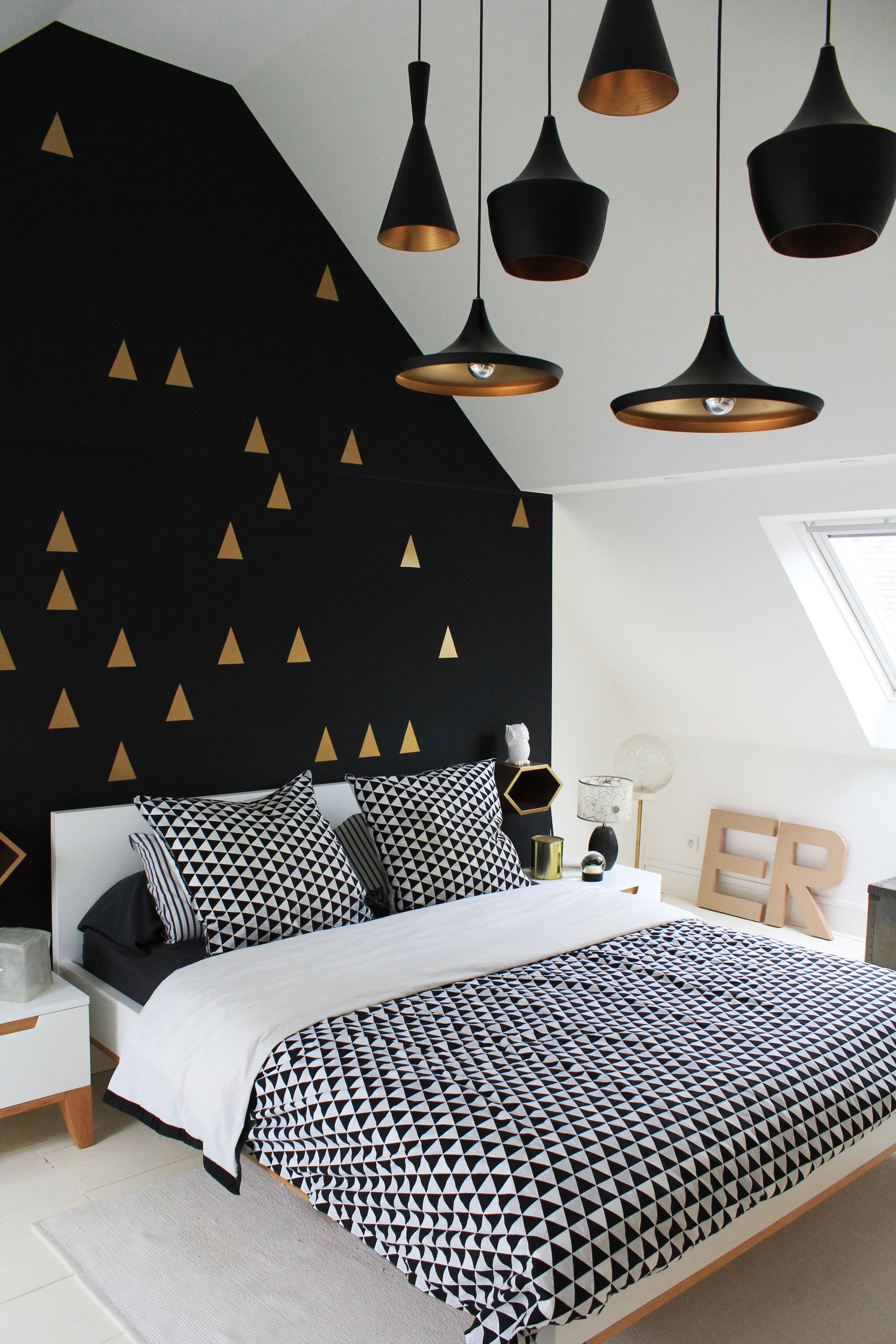 Black and Gold Bedroom New Bedroom White Gold and Black Interior Love the Wall and