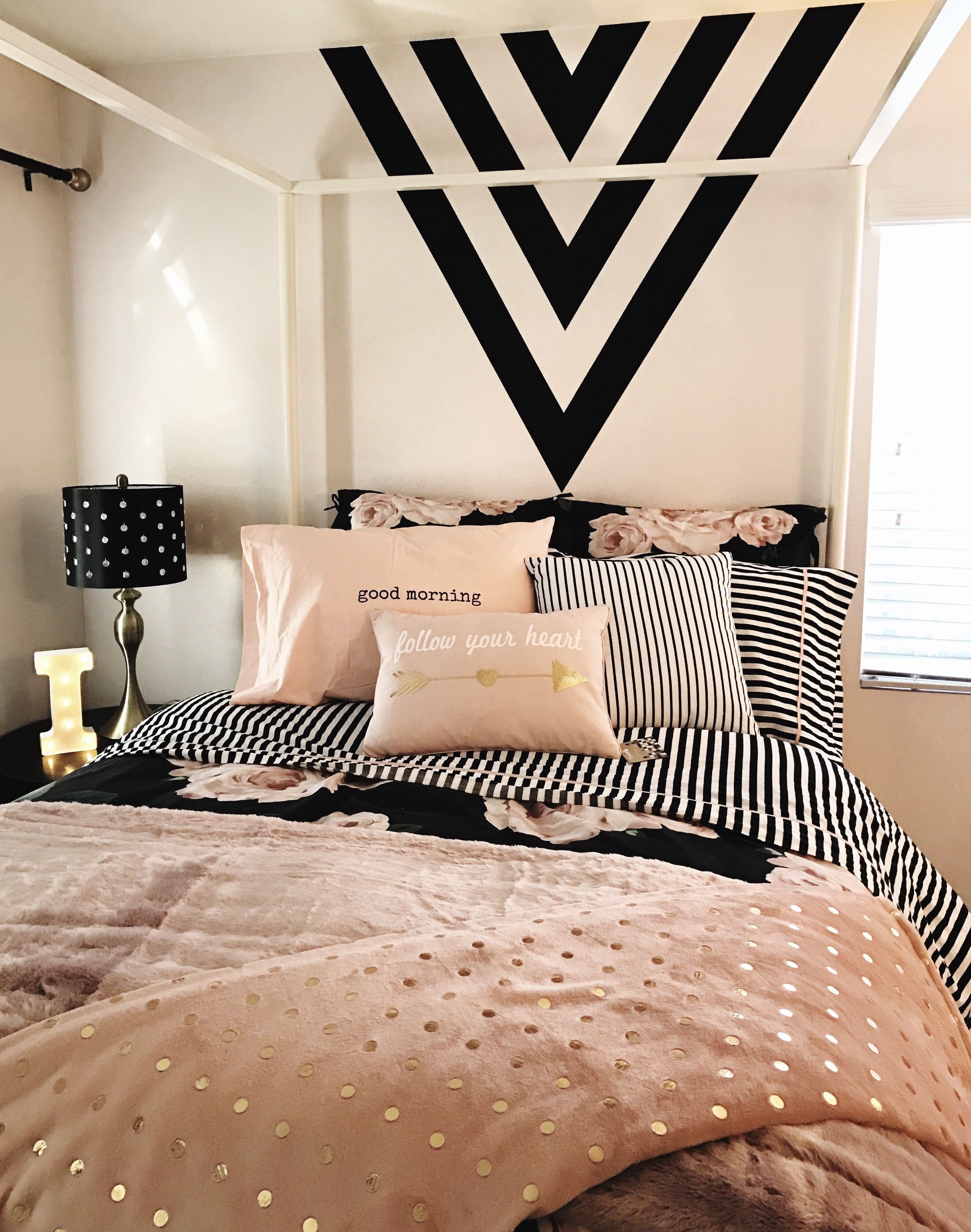 Black and White Teenage Bedroom Beautiful Unique Silver and White Bedroom Designs