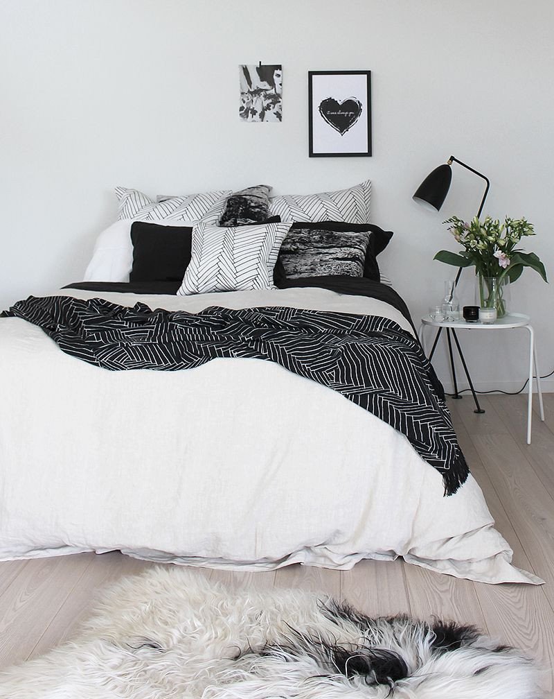 Black and White Teenage Bedroom Luxury the Best Of Black and White Bedrooms