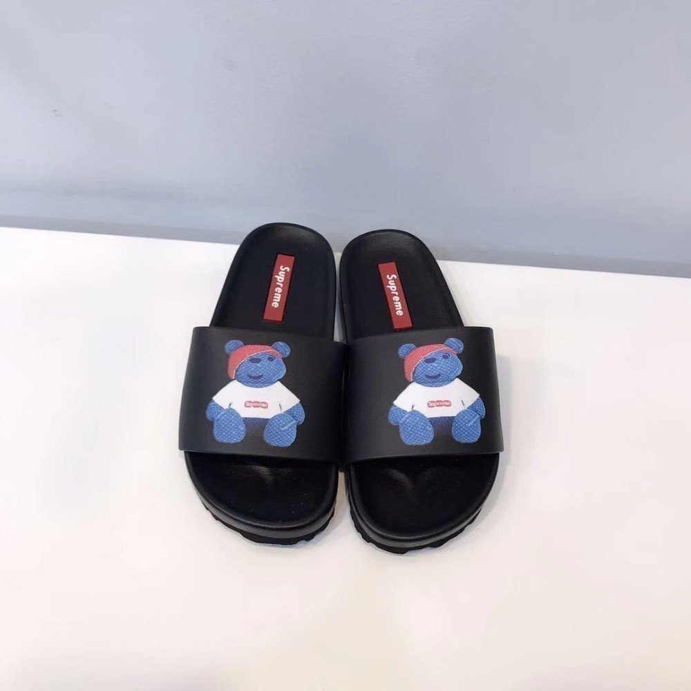Boy and Girl In Bedroom Luxury Kids Slippers High Quality Boys Girls Fashion Beach Shoes Guc 148 Bedroom Slippers for Boys Kids Knitted Slippers From Zhenpai2 $39 6 Dhgate