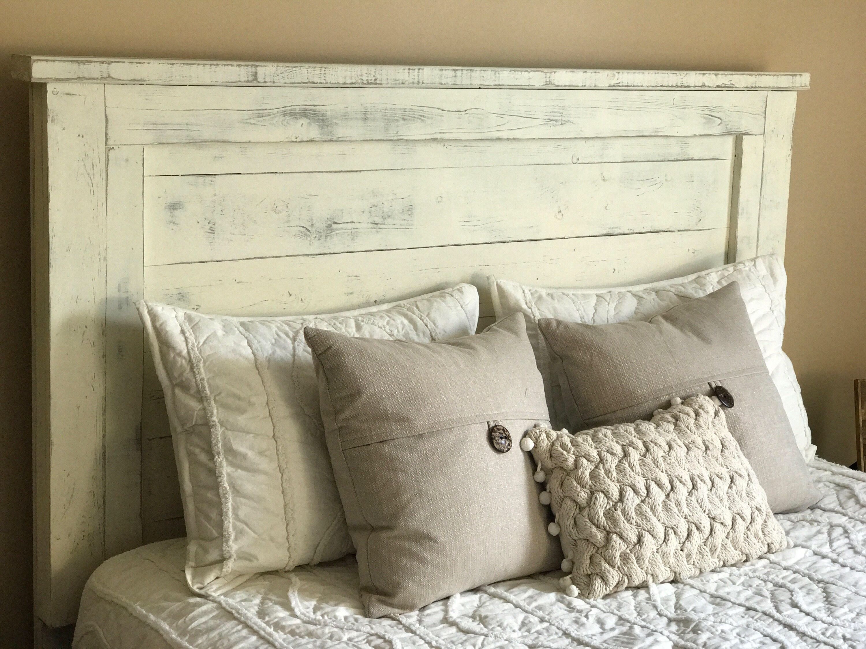 Distressed White Bedroom Furniture Beautiful Distressed White Headboard Queen Headboard Farmhouse Decor