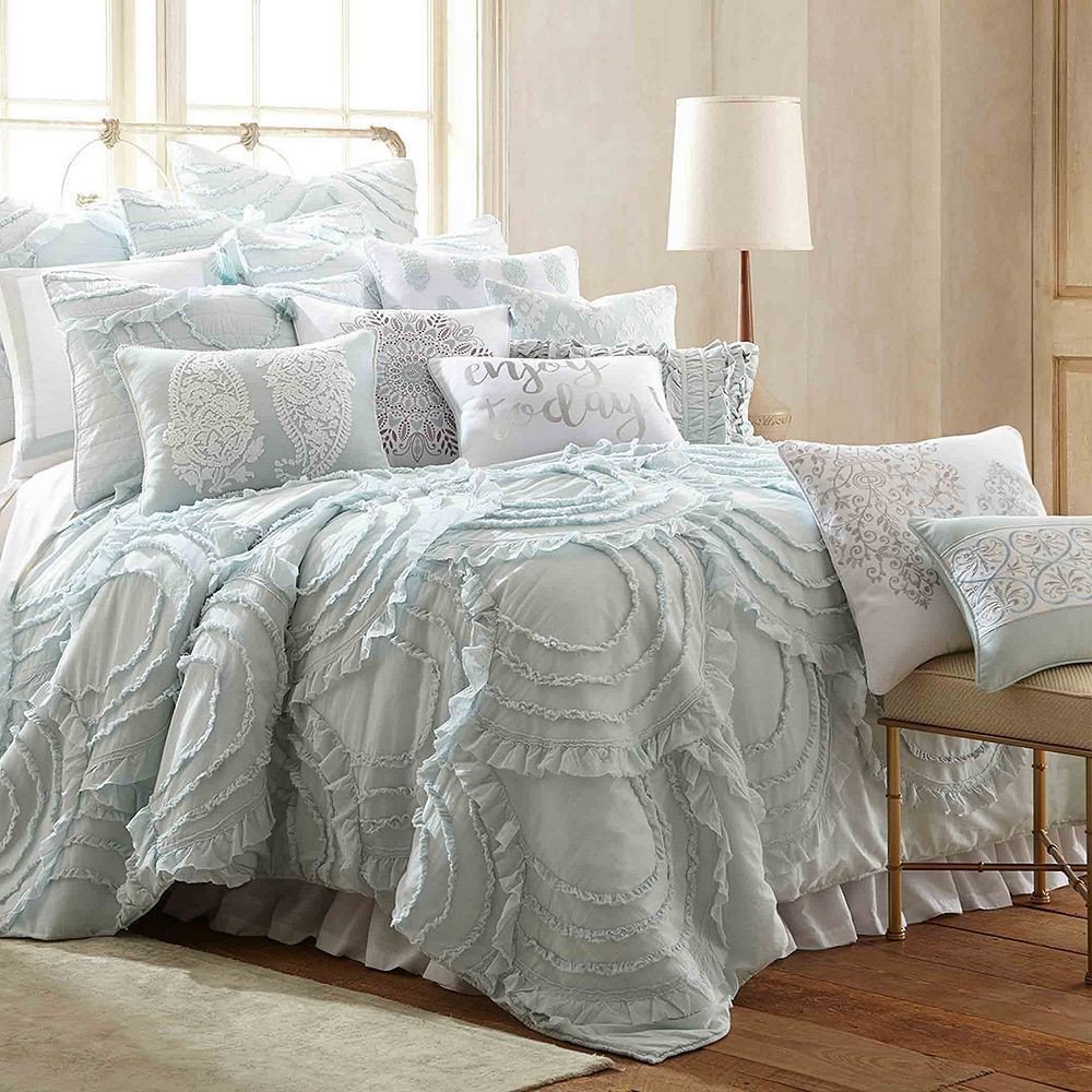 Gray and Aqua Bedroom Lovely Lindsey Spa Quilt Set Blue