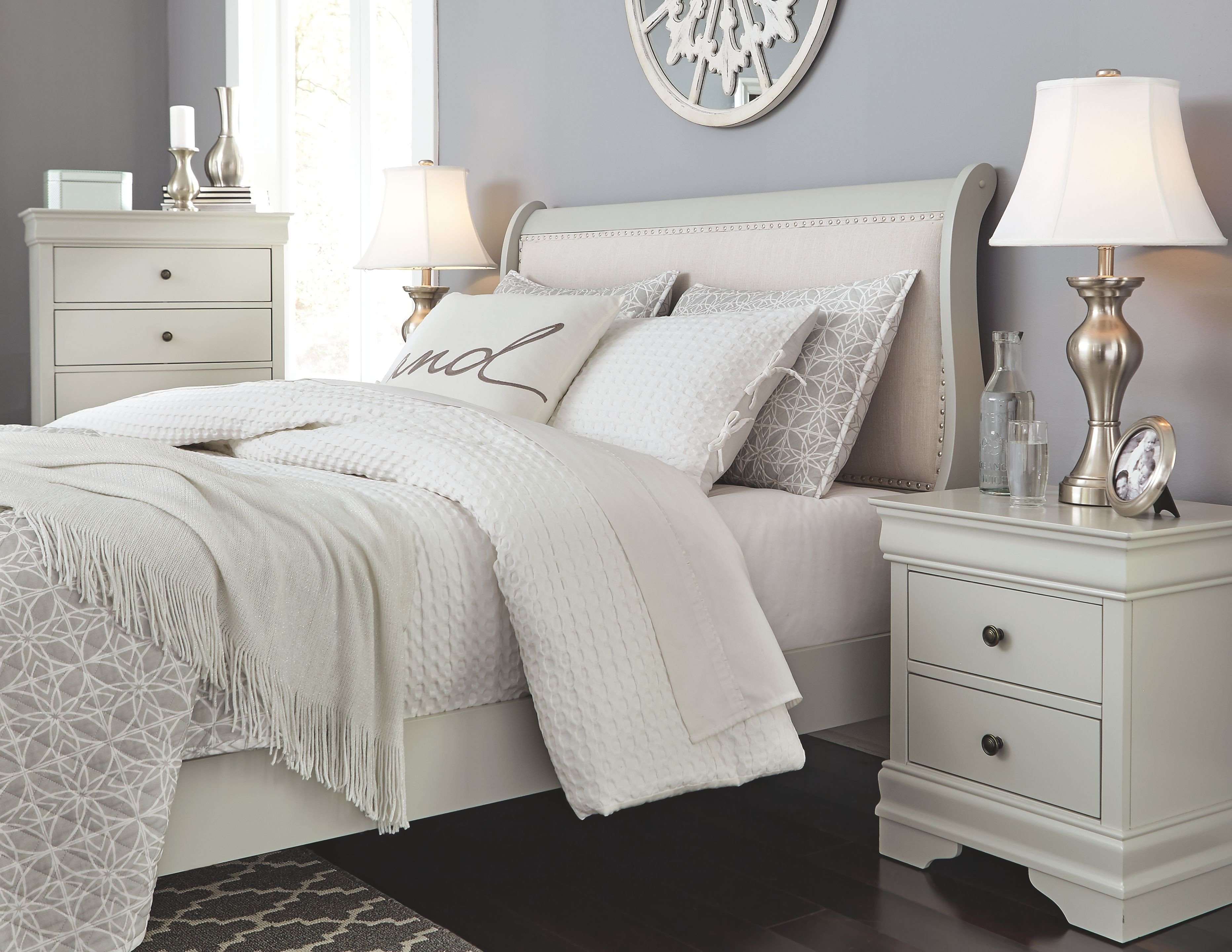 Gray and White Bedroom New Jorstad Full Bed with 2 Nightstands Gray