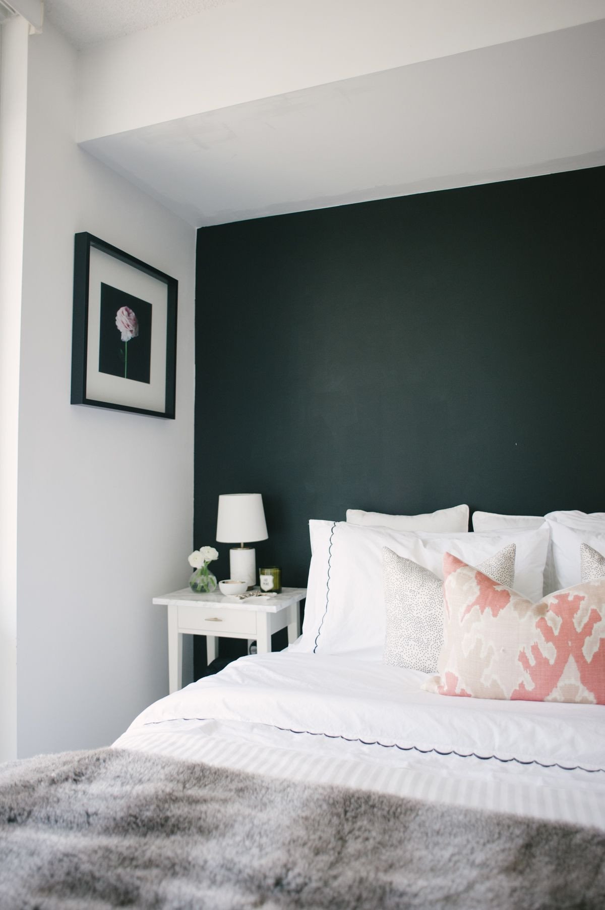 Grey Accent Wall Bedroom New the Secret Designers Use to Take A Room From Pretty to Show