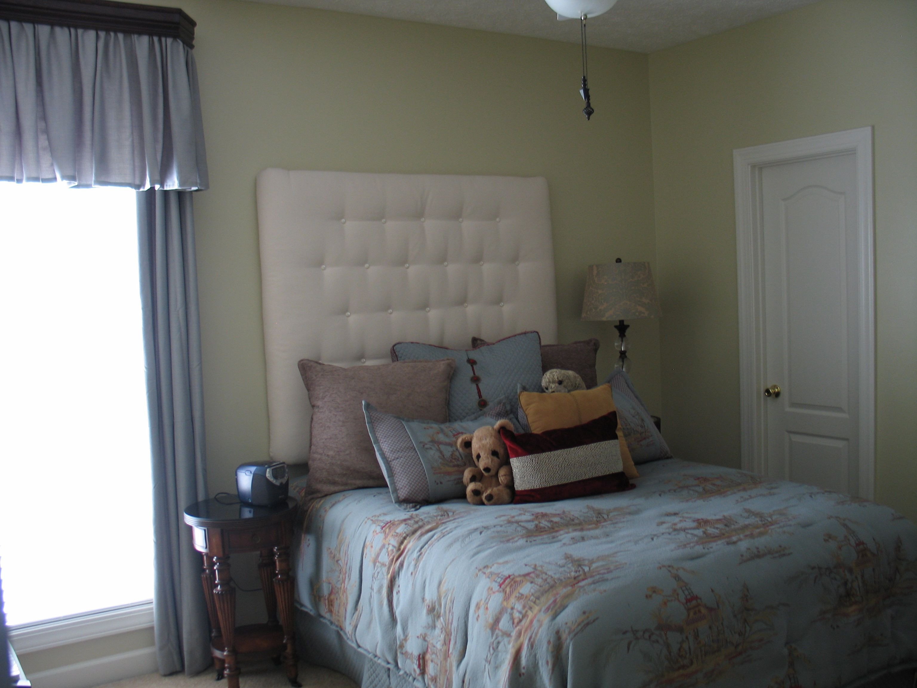 Grey and Tan Bedroom Inspirational Prior to Moving In This Was A 12 X 13 Ft Room with Builder