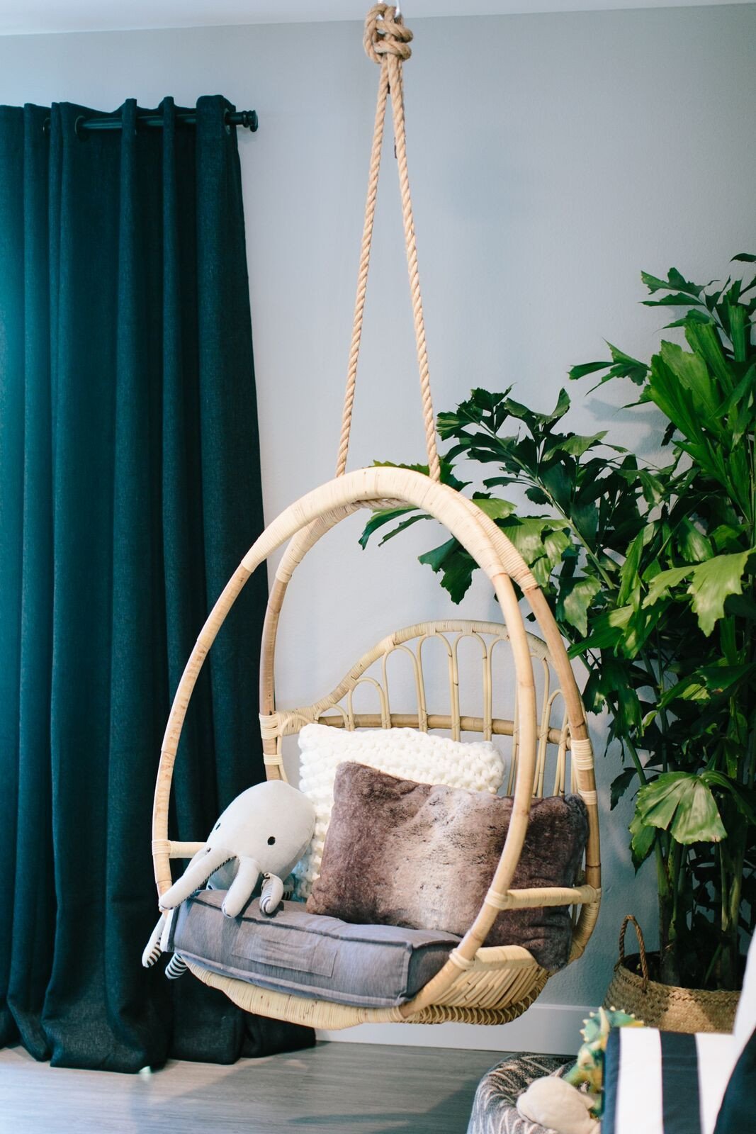 Hanging Chairs for Bedroom Awesome Love This Little Cozy Kidz Corner that as Seen On Hgtv S