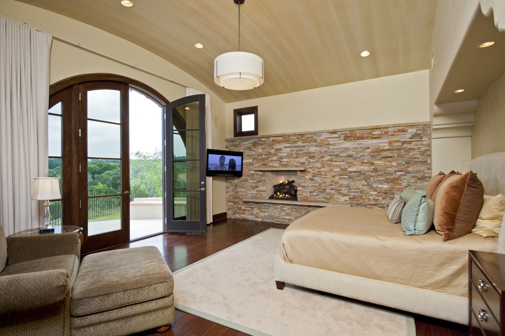 Master Bedroom with Fireplace Luxury 16 Spectacular Master Bedroom Hardwood Floor