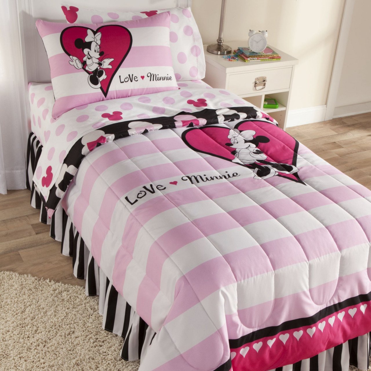 Minnie Mouse Bedroom Ideas Awesome Minnie Mouse Bedroom Set Full Size Decor Minnie Mouse