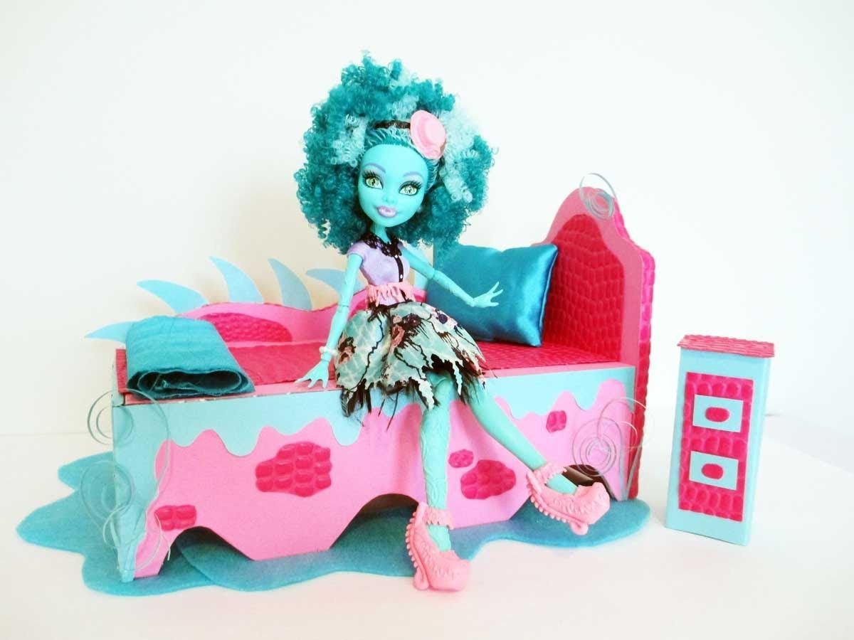 Monster High Bedroom Set Unique How to Make A Honey Swamp Doll Bed Tutorial Monster High