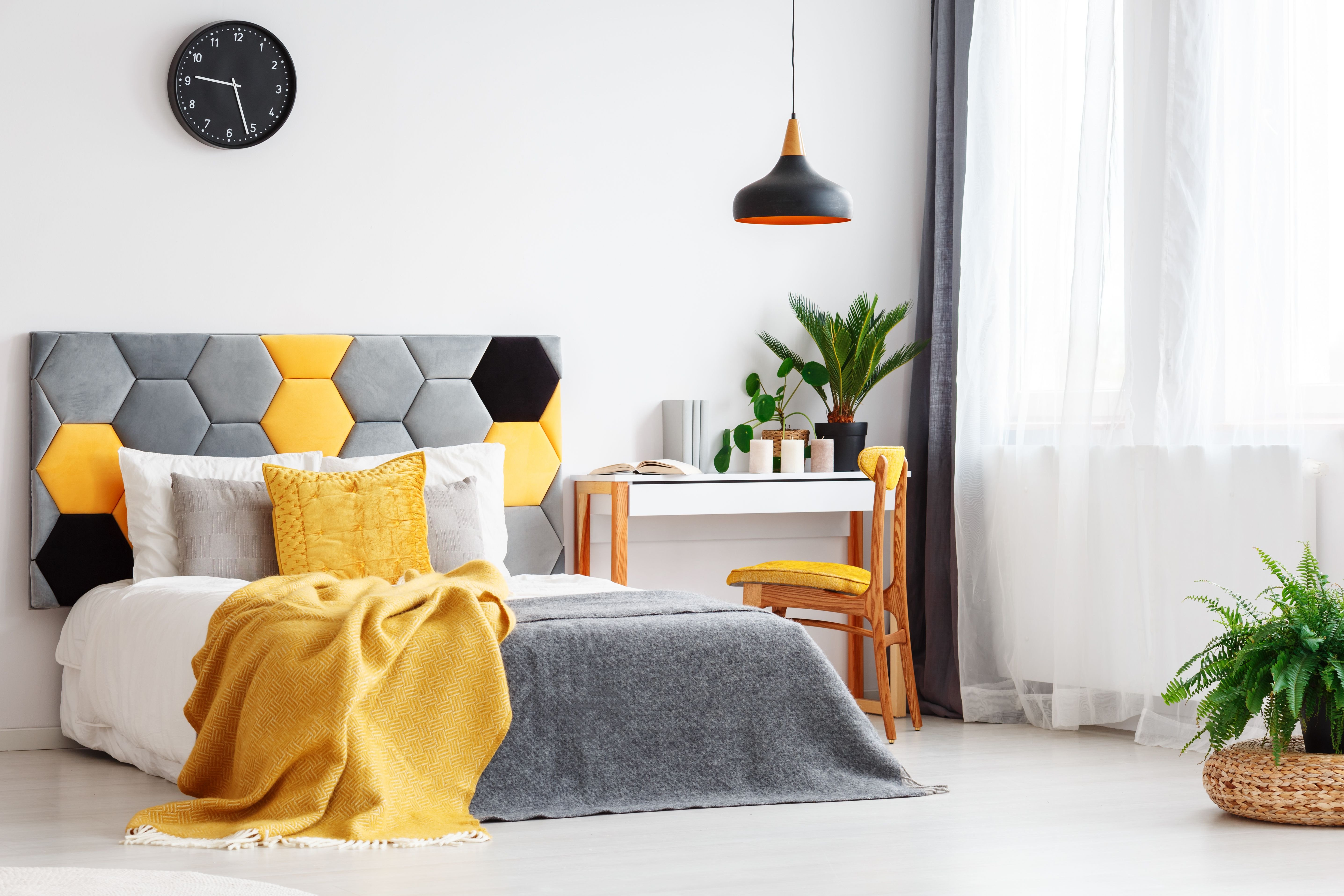 Navy Blue and Yellow Bedroom Luxury How to Decorate A Bedroom with Yellow