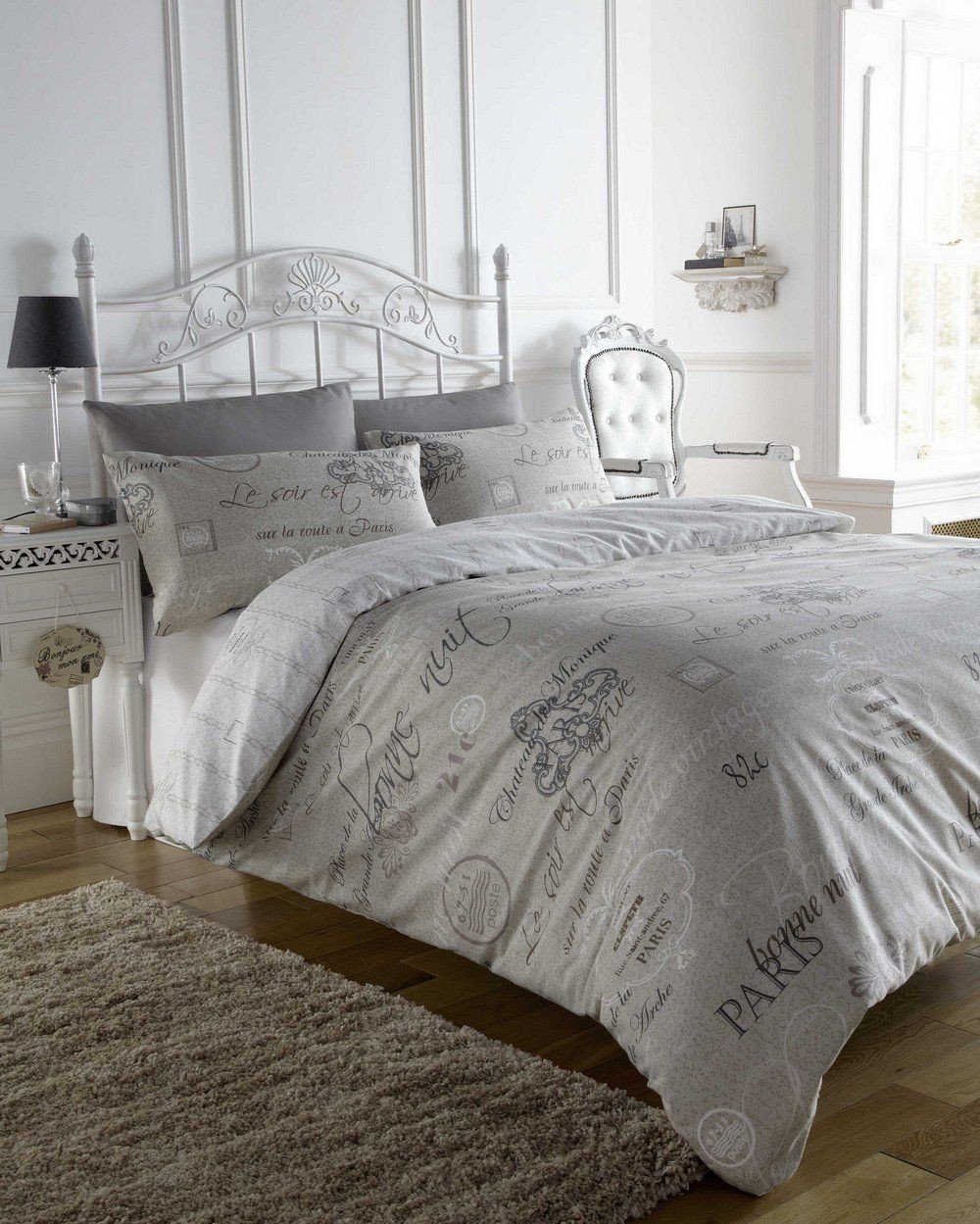 Paris themed Bedroom Set Luxury Script Beige French Text Print Super King Duvet Quilt Cover