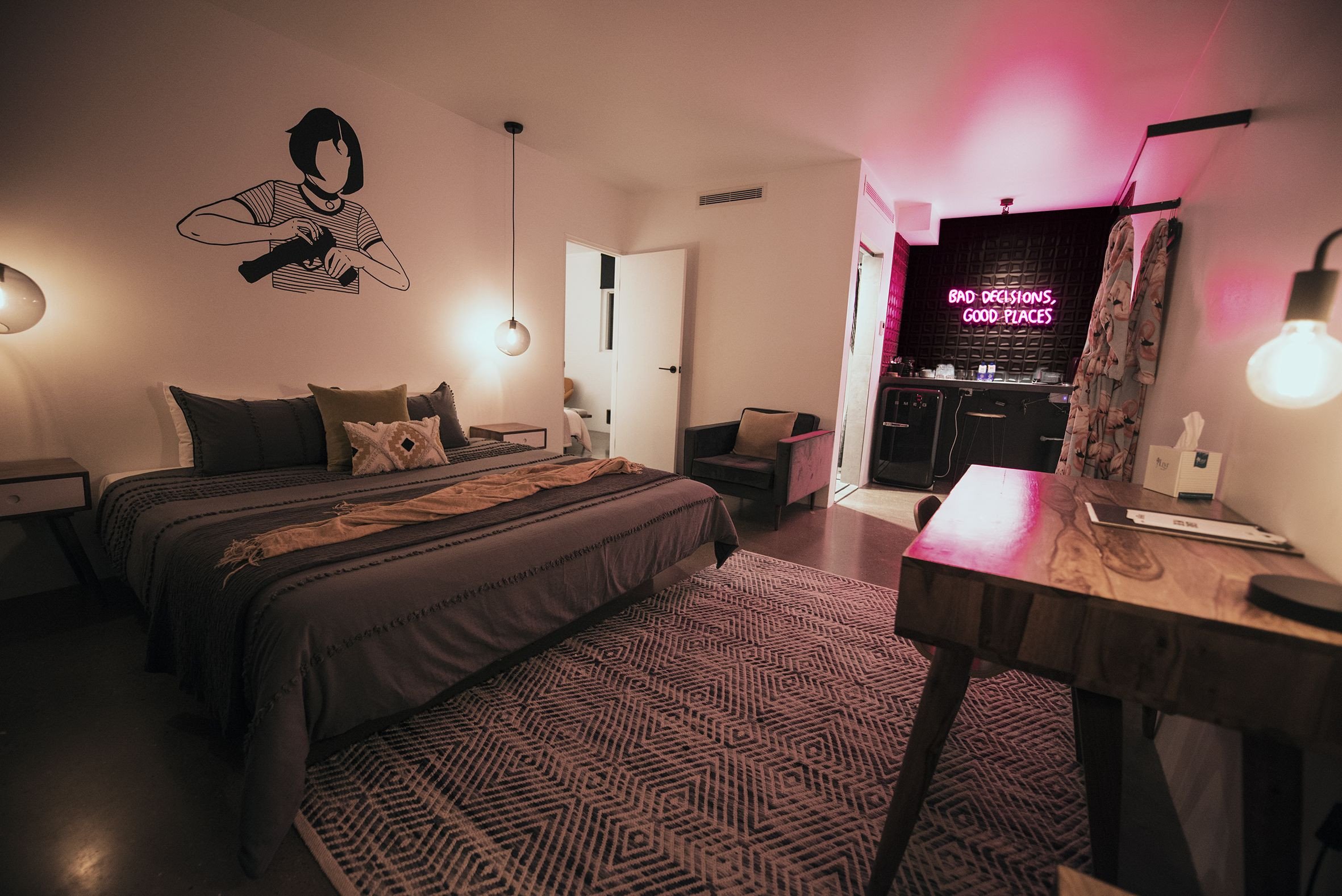 Pink and Brown Bedroom Fresh Pink Hotel Art and Music Boutique Hotel In Coolangatta