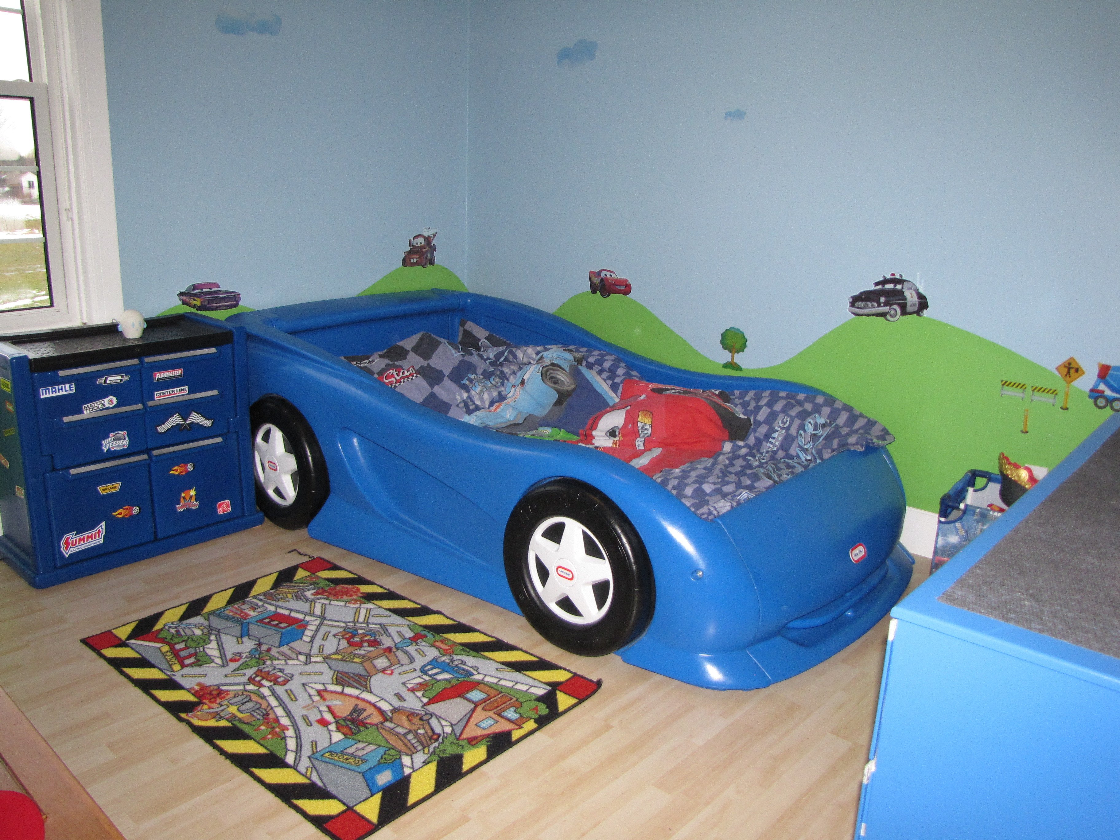 Race Car Bedroom Decor Beautiful New Little Tikes Twin Race Car Bed Dimensions Twin Bed