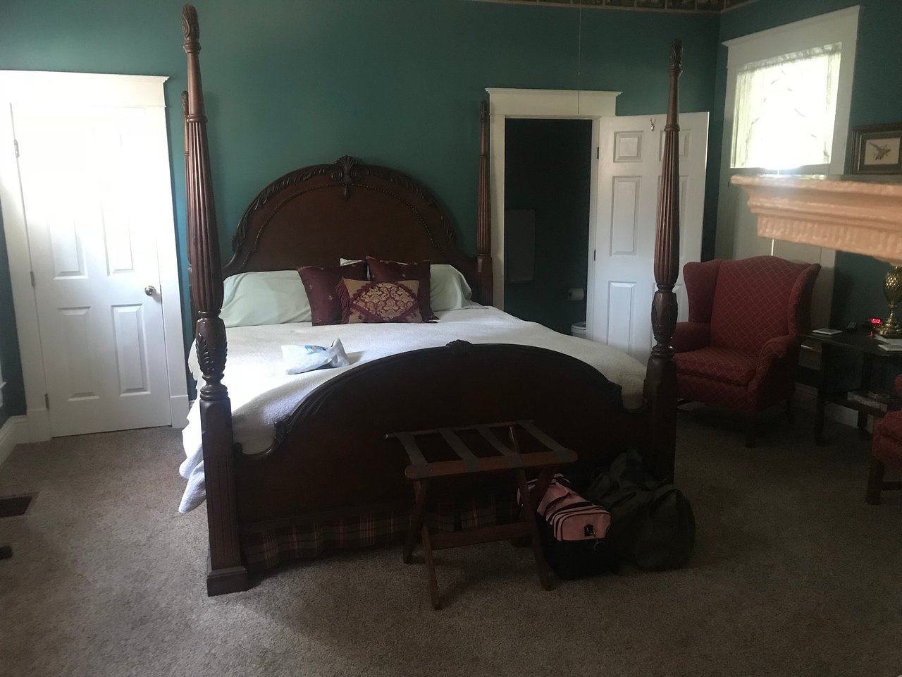 Red and Blue Bedroom Fresh Red Rose Inn Bed and Breakfast Prices &amp; B&amp;b Reviews