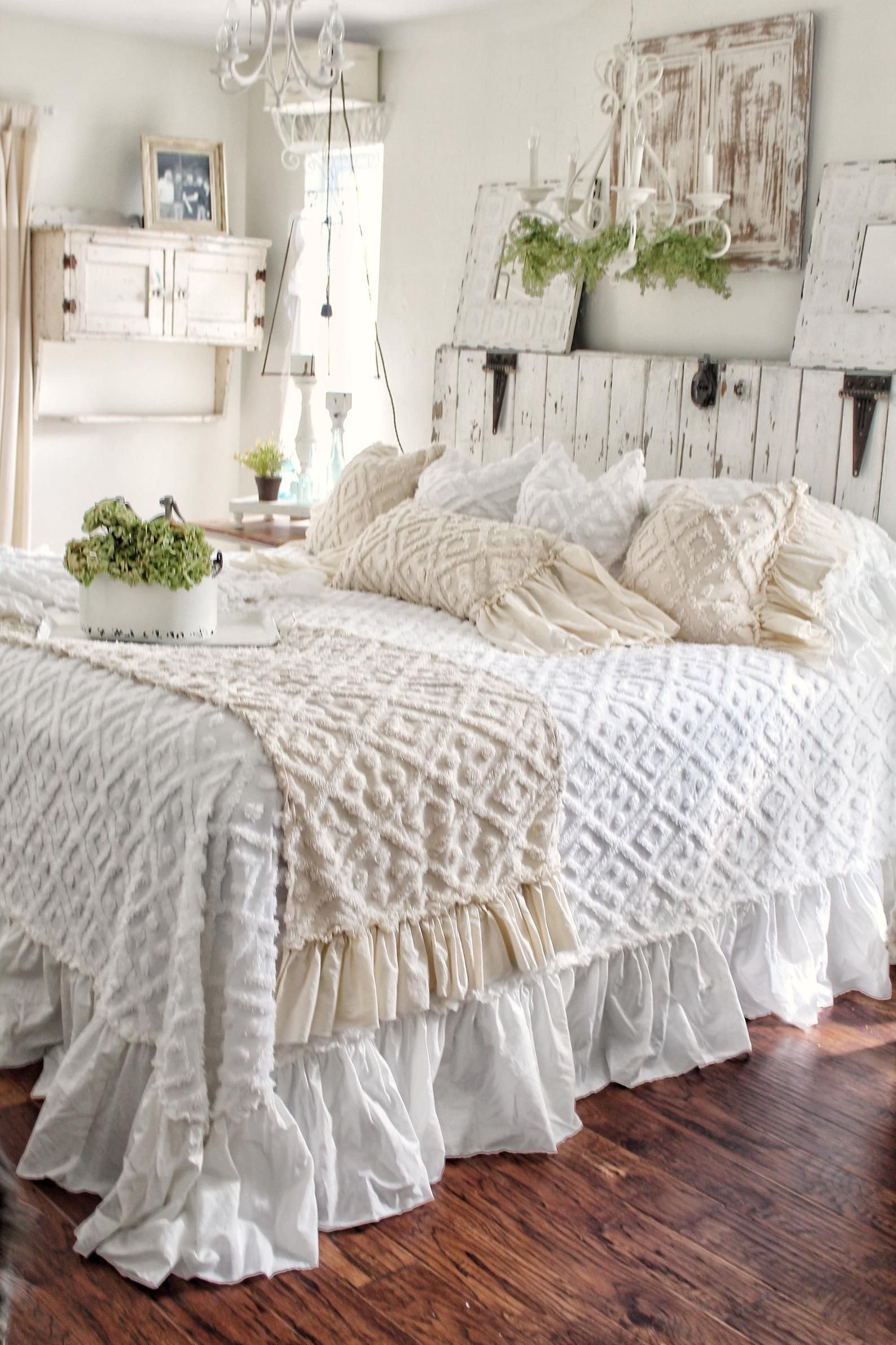 Shabby Chic Bedroom Decor Fresh Ruffled Chenille Bed Scarf