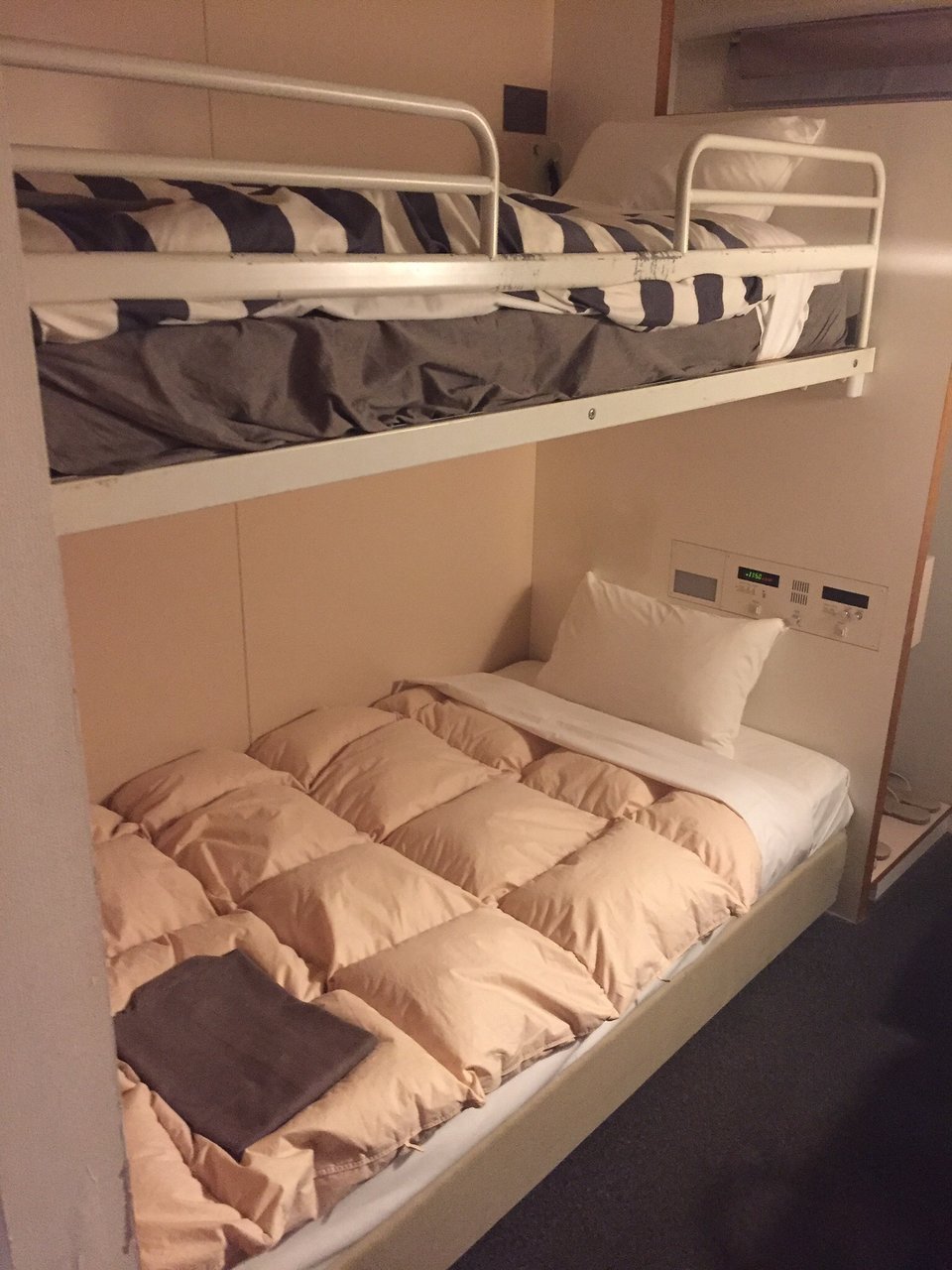 Tan and White Bedroom Elegant Hotel Oak Shizuoka $35 $Ì¶5Ì¶2Ì¶ Prices &amp; Reviews Japan