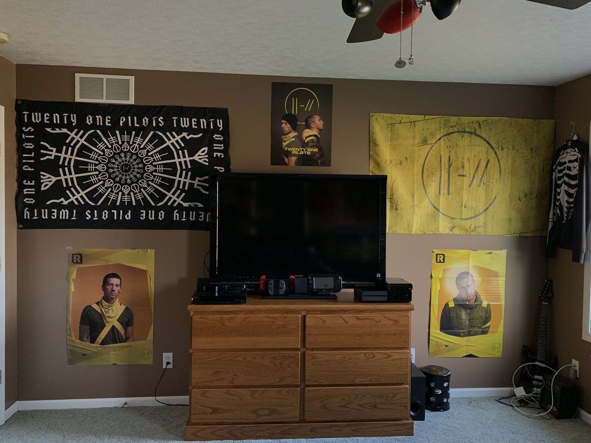 Twenty One Pilots Bedroom New Joshuawilliamdun Hashtag On Twitter