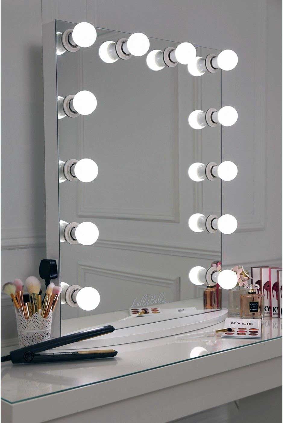 Vanity Mirror with Light for Bedroom Luxury 35 Stunning Apartment Bedroom Mirror Ideas