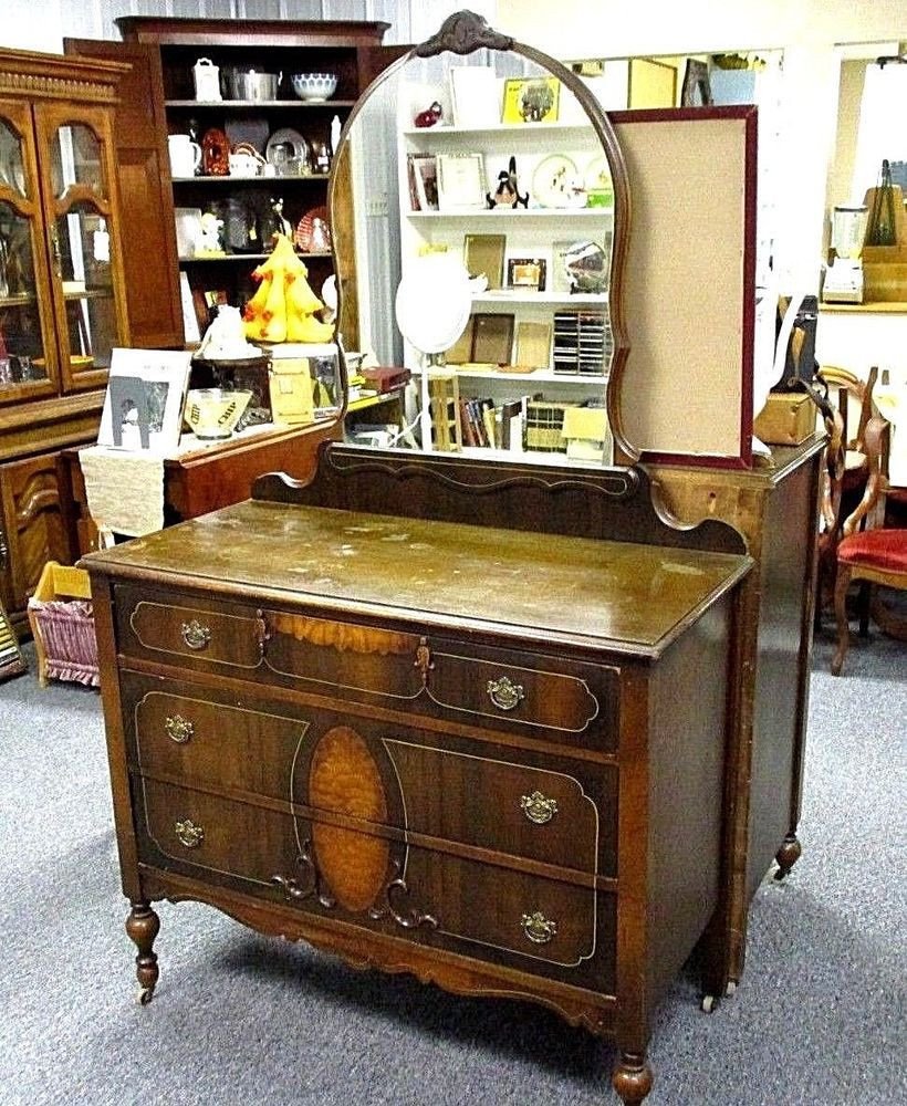 Vintage Thomasville Bedroom Furniture Luxury Lovely Antique Dresser with Mirror On Wheels with Inlaid