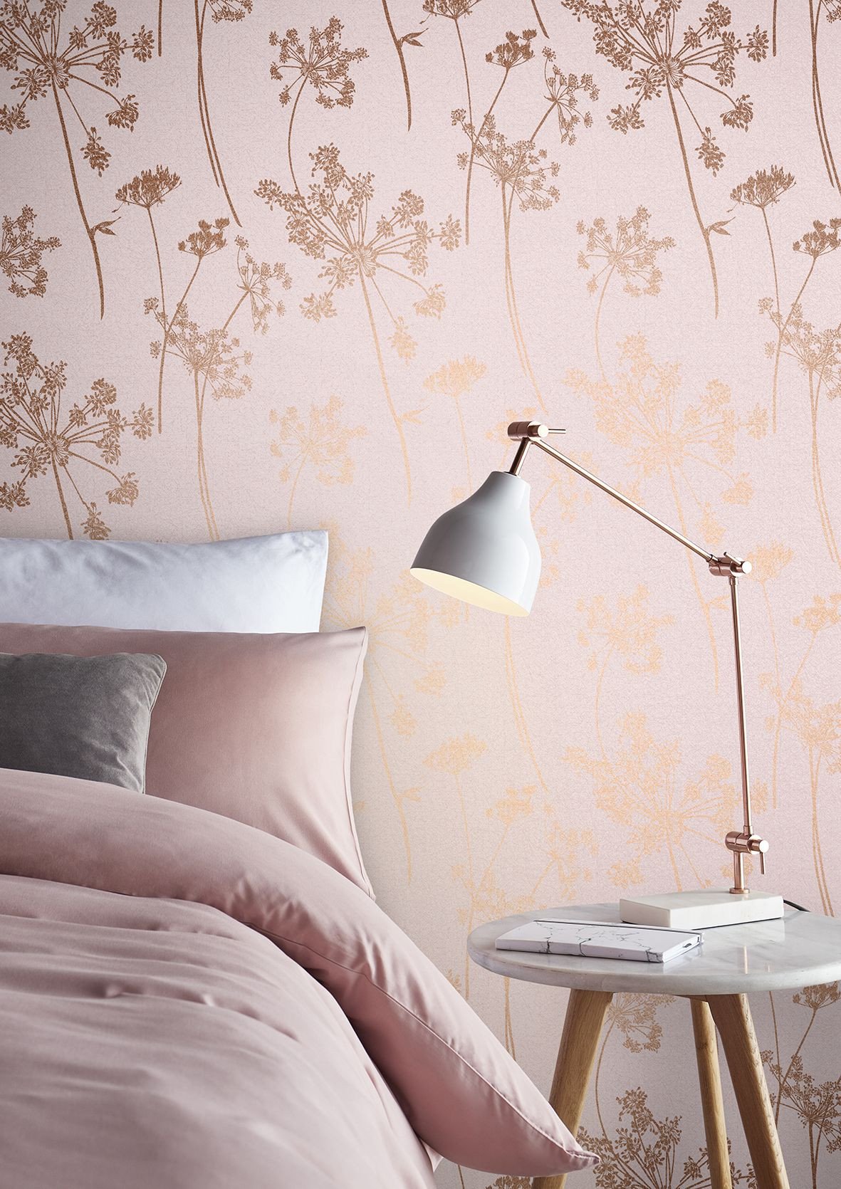 Wallpaper Borders for Bedroom Awesome Taking A Millennial Pink Palette and Adding Delicate Rose