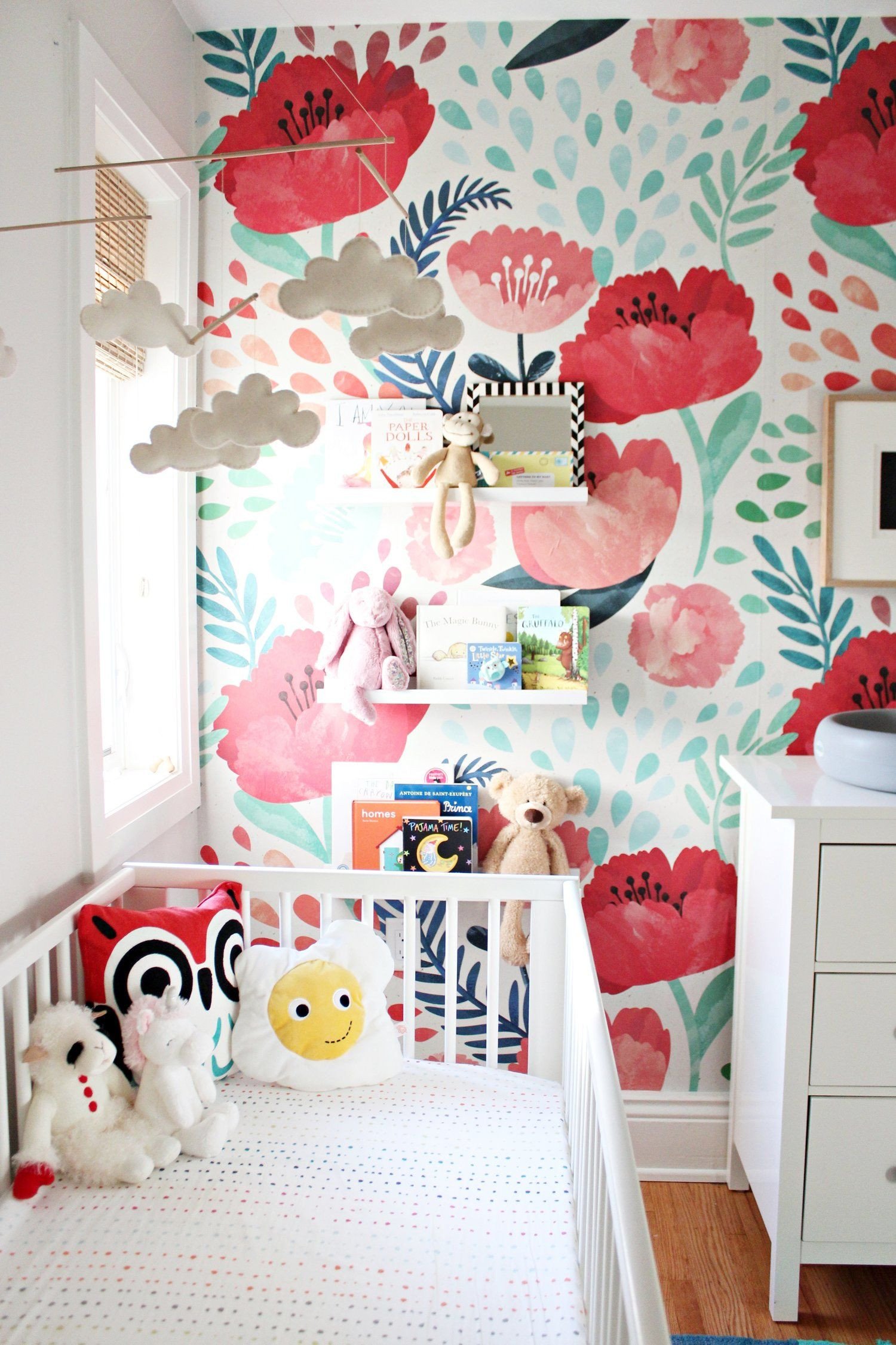 Wallpapers for Girls Bedroom Best Of Love the Flower Feature Wall Idea to Try In Lexie S Room